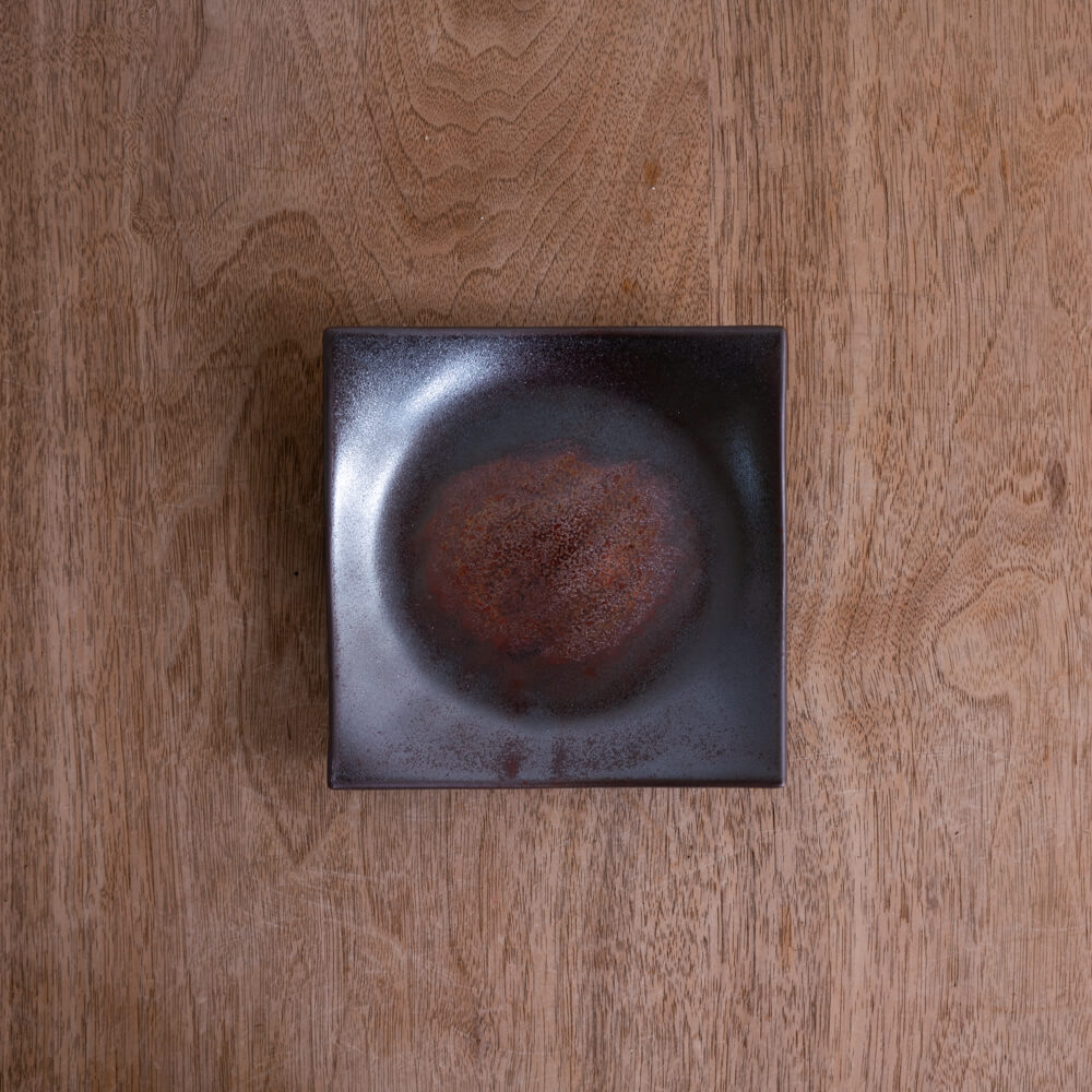 【WEB限定】 AYA銀彩 手引き正角4.5皿 -器市-