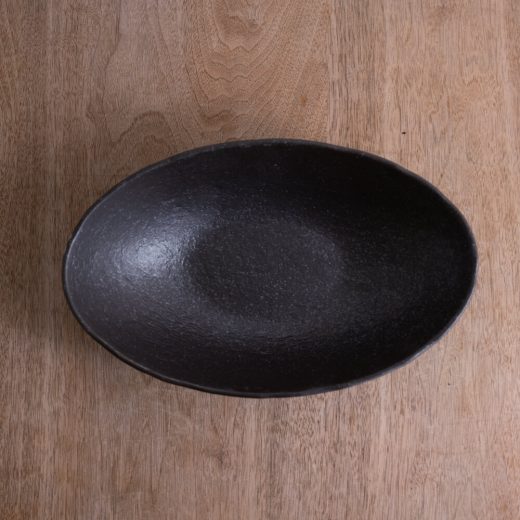 【WEB限定】27cm砂目楕円鉢 黒 -器市-
