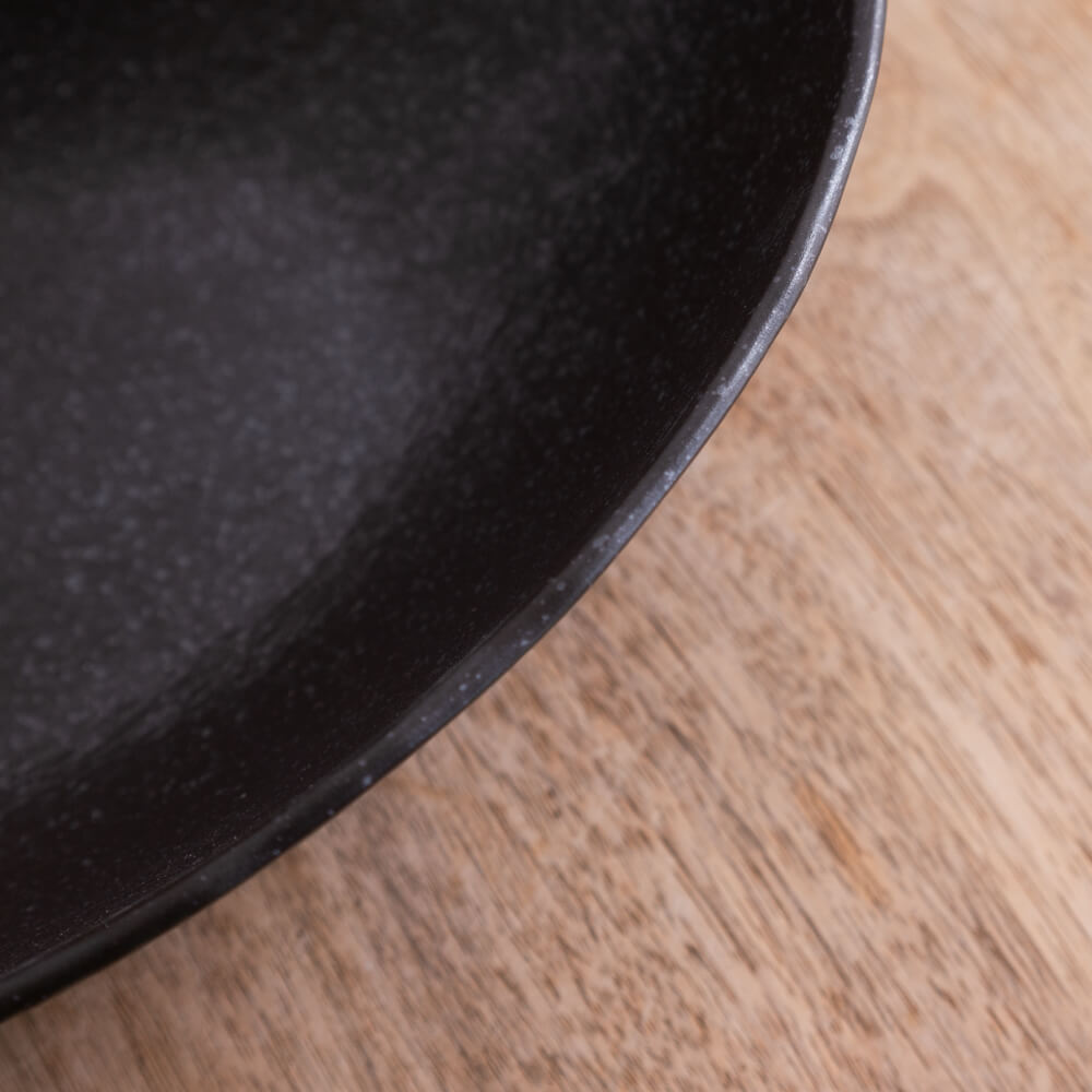 【WEB限定】27cm砂目楕円鉢 黒 -器市-