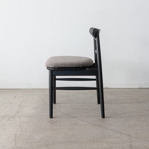 [現品SALE]emiﾁｪｱ ﾎﾜｲﾄｵｰｸBK色 (張地)KV SAMSφ19-552/501