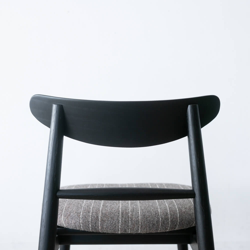 [現品SALE]emiﾁｪｱ ﾎﾜｲﾄｵｰｸBK色 (張地)KV SAMSφ19-552/501