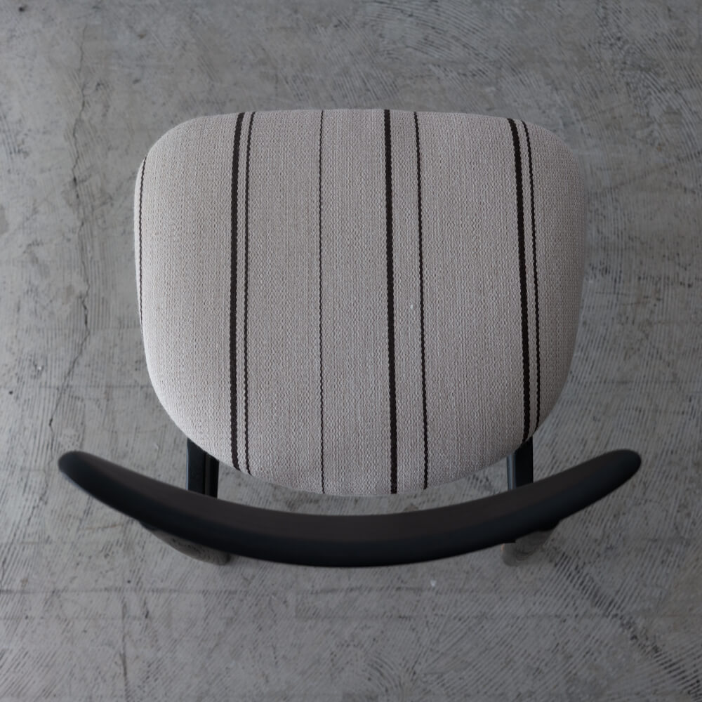 ［現品SALE］ emi チェア ホワイトオーク ウレタンBK色 (張地)Urd Stripe 5