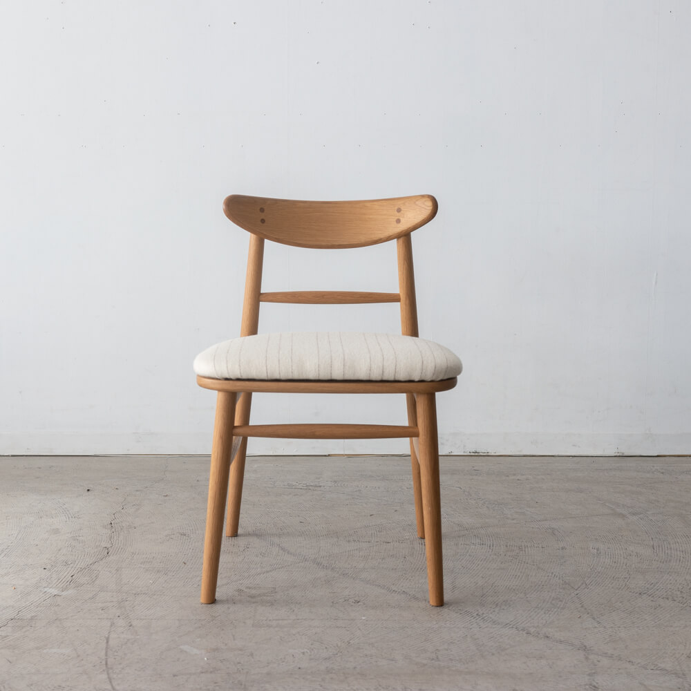 ［現品SALE］ emi チェア ホワイトオーク ウレタンNA色 (張地)KV SAMSφ19-501/104