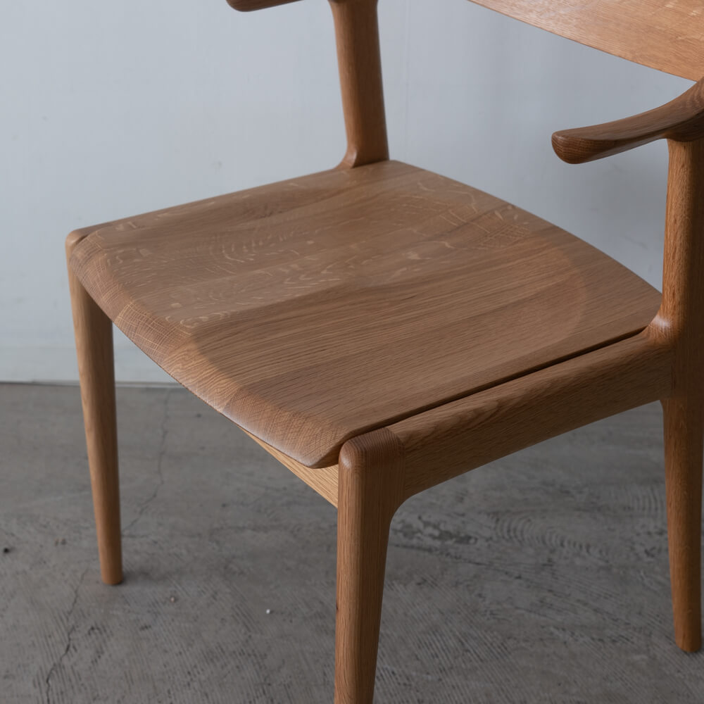 ［数量限定SALE］アームチェア DC354-1WU42（NR-CL）ホワイトオーク材（板座）  / ウレタン［ナガノインテリア］