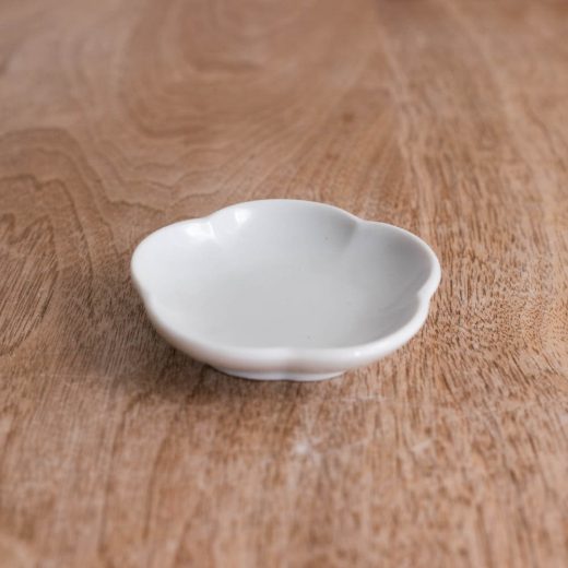 【WEB限定】白花 菊型3寸皿 -器市-