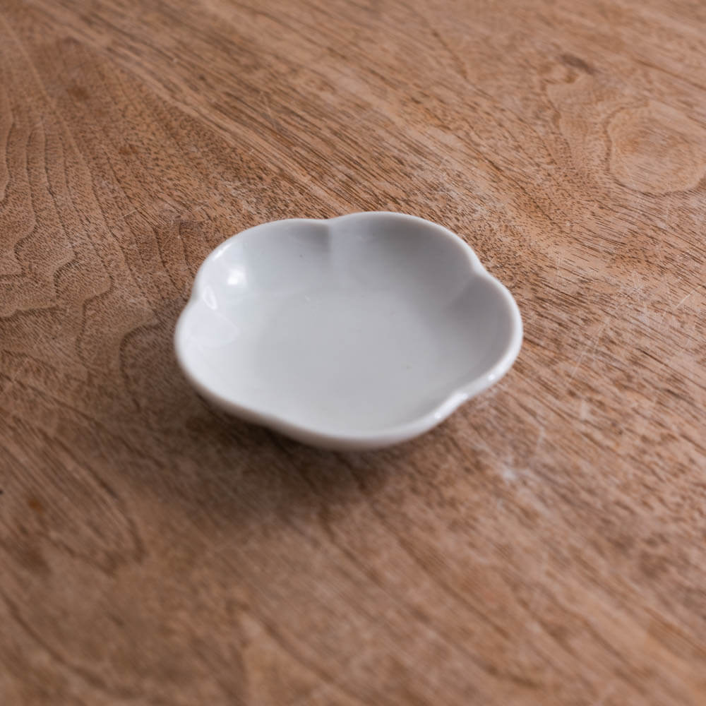 【WEB限定】白花 菊型3寸皿 -器市-