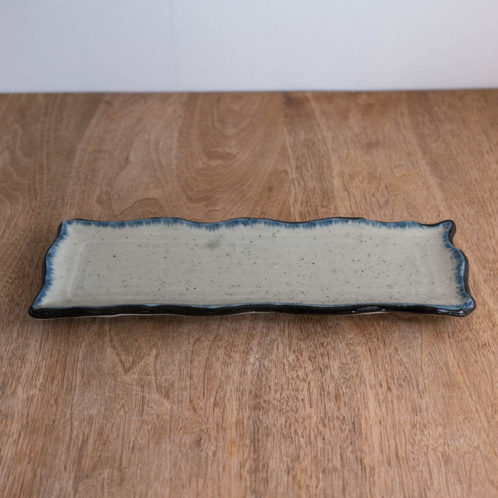 【WEB限定】淵さび削り型サンマ皿 -器市-