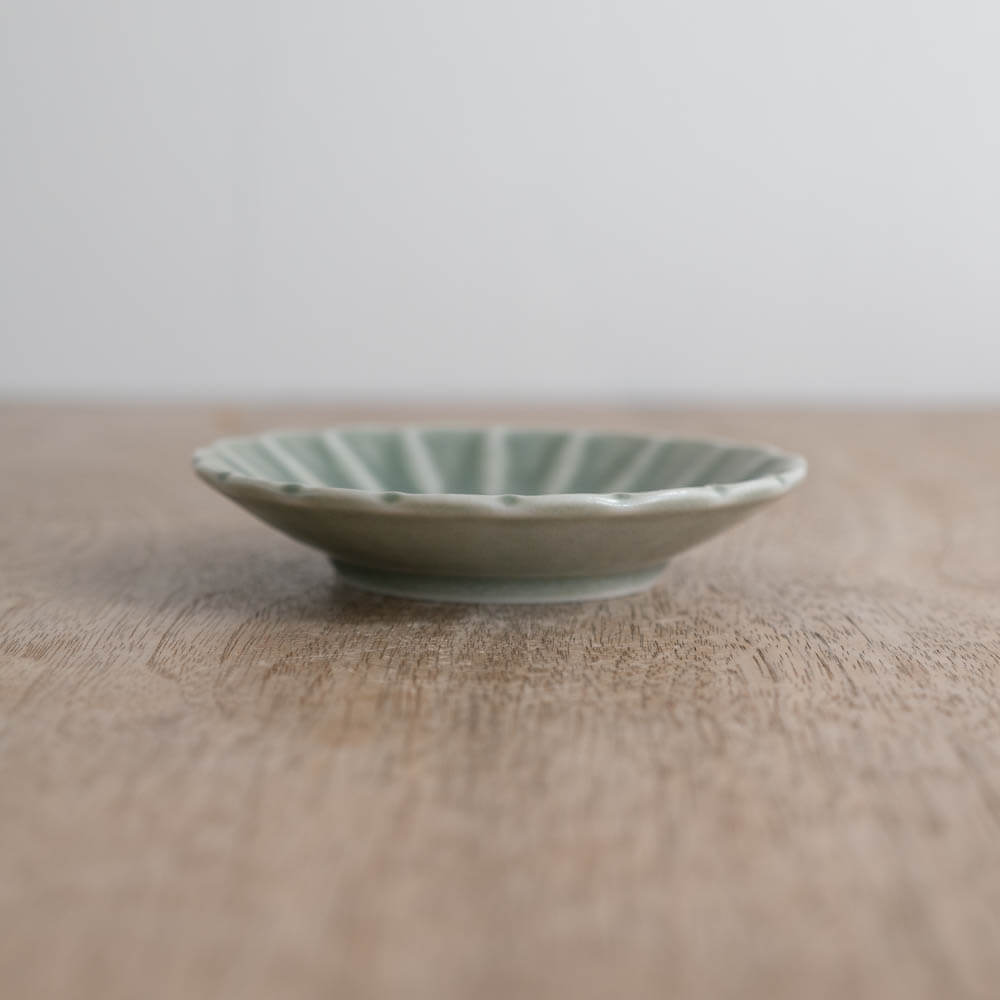 【WEB限定】花型小皿 スモークGR -器市-