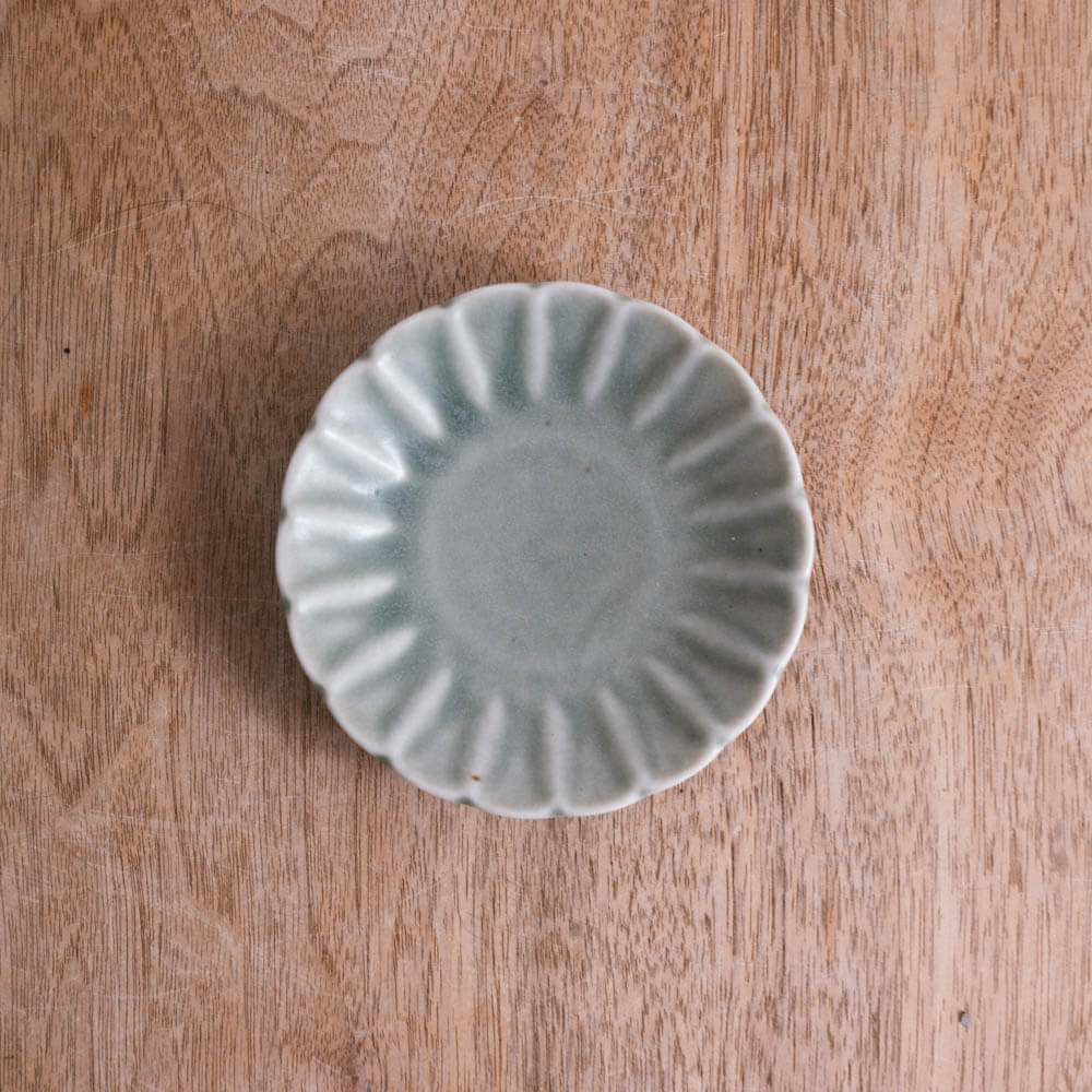 【WEB限定】花型小皿 スモークGR -器市-