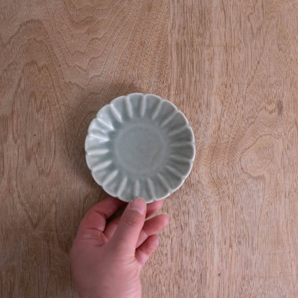 【WEB限定】花型小皿 スモークGR -器市-