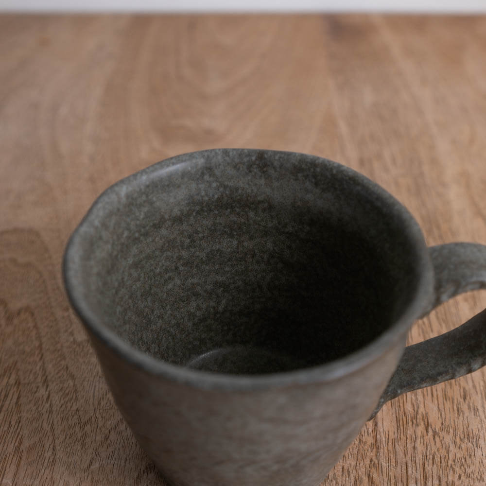 【WEB限定】グレー 縄手マグ -器市-