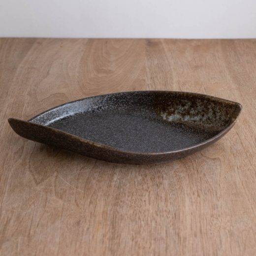 【WEB限定】黒釉 変形盛り付け鉢 -器市-