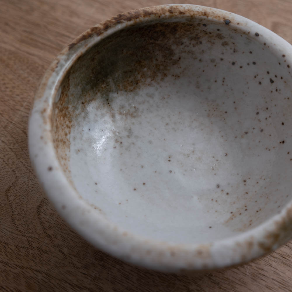 雪志野 括り手4寸鉢 -器市-