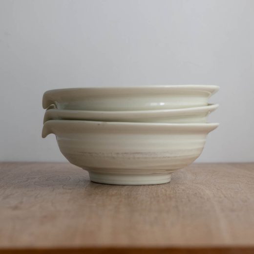 【WEB限定】粉引刷毛 片口盛鉢 -器市-