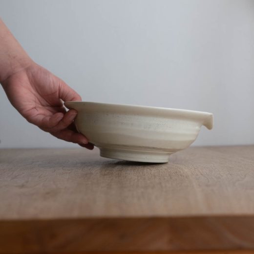 【WEB限定】粉引刷毛 片口盛鉢 -器市-