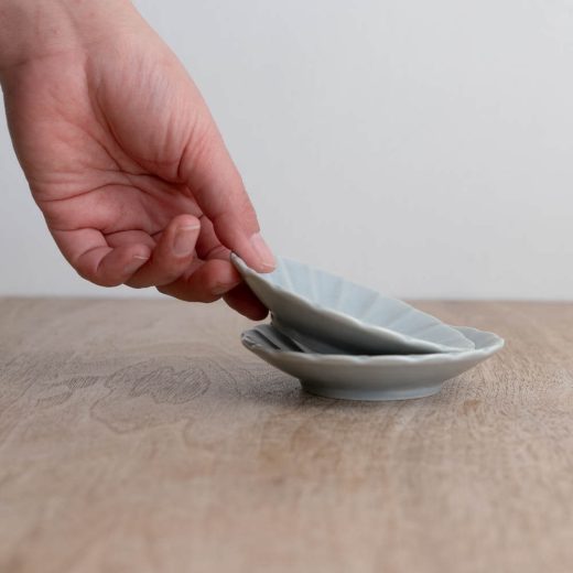 【WEB限定】花型小皿 GY -器市-