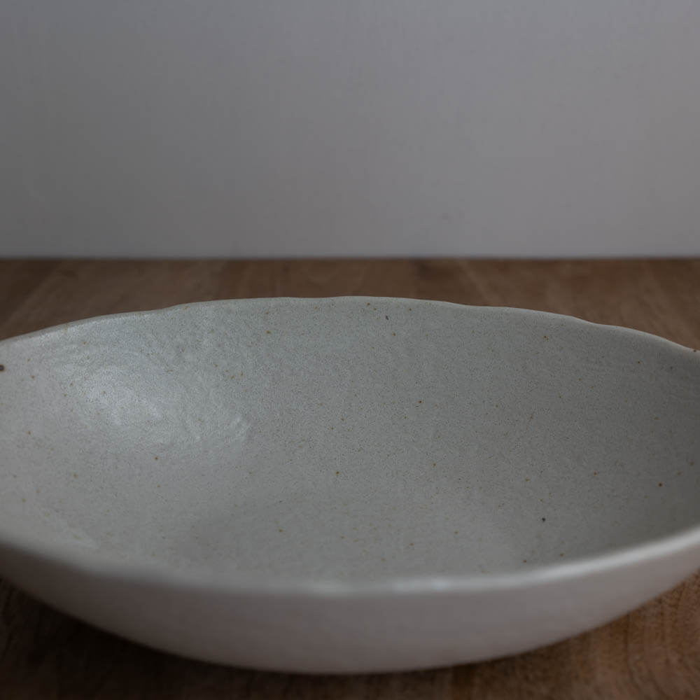 【WEB限定】27cm砂目楕円鉢 白 -器市-