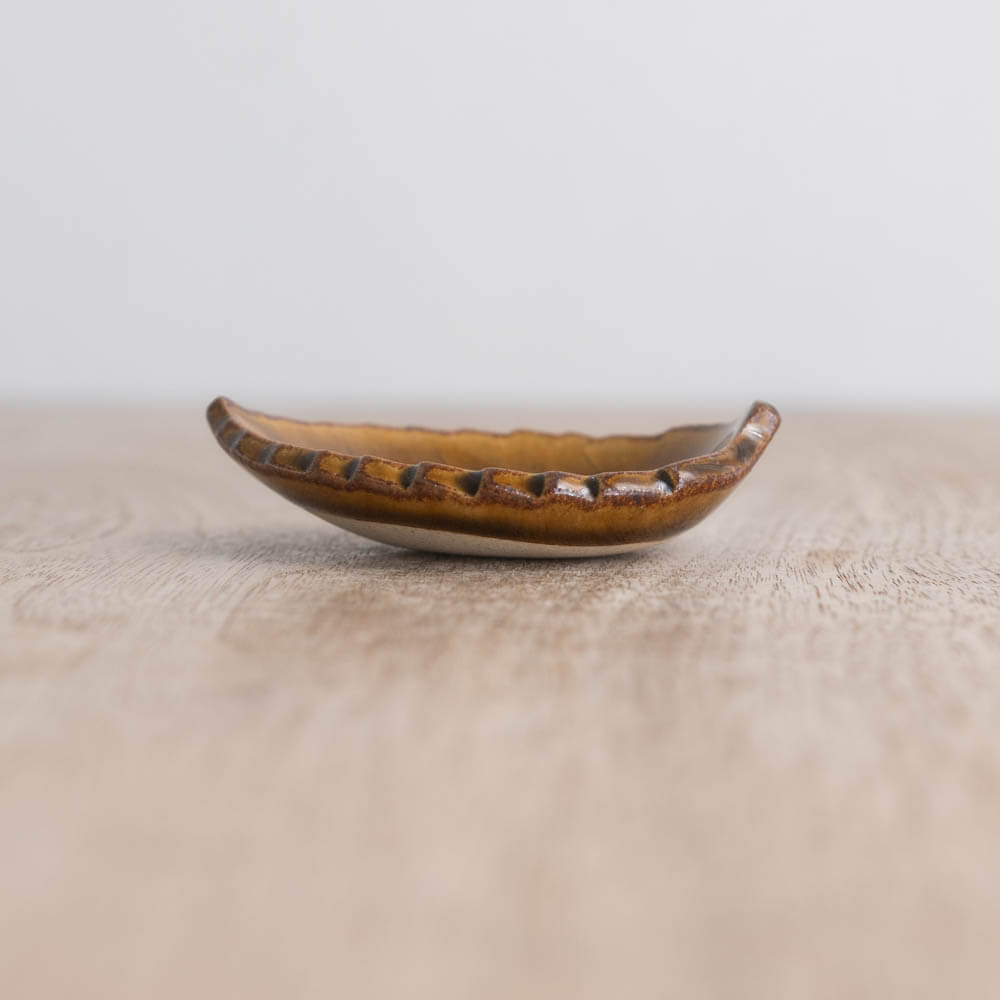 【WEB限定】木の葉豆皿（アメ）-器市-