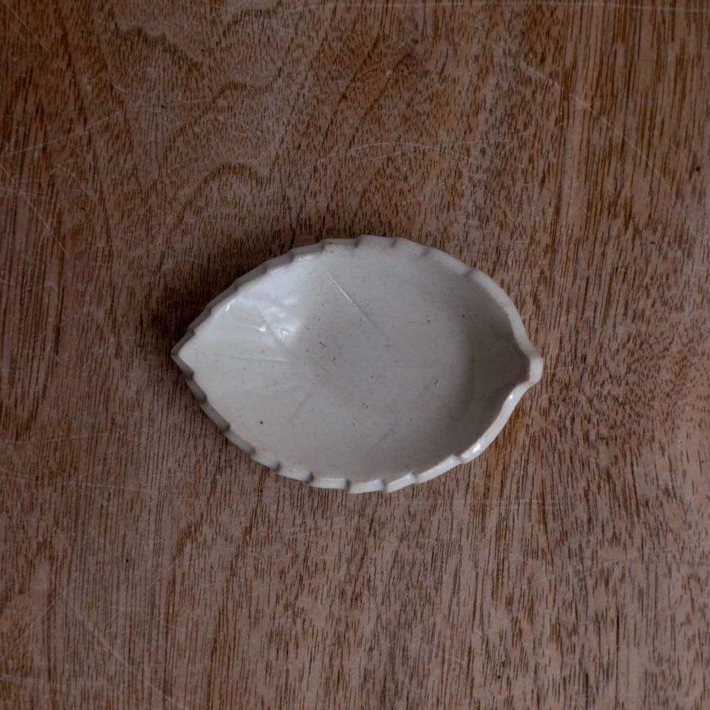 【WEB限定】木の葉豆皿（白）-器市-