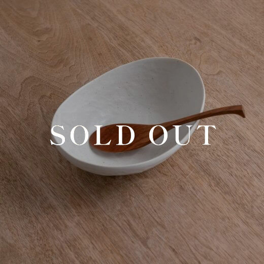 アウトレット食器（器市）の楕円中鉢 白 売り切れ