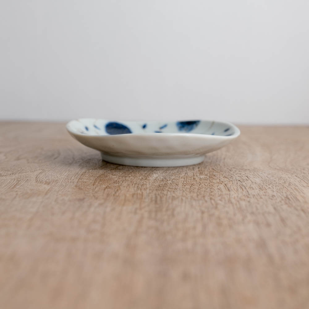 【WEB限定】藍更紗 三ツ山4寸皿 -器市-