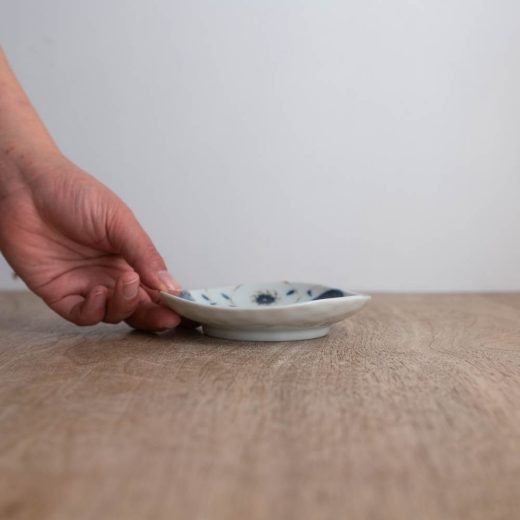 【WEB限定】藍更紗 三ツ山4寸皿 -器市-