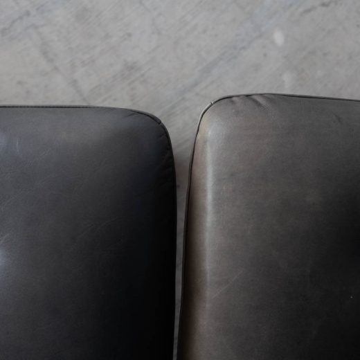 ［リユース品］Agioワイド 左肘ソファ＋右肘ソファ＋スツール×2 ブラックチェリー材 BC色 総本革エージングオイル OL80