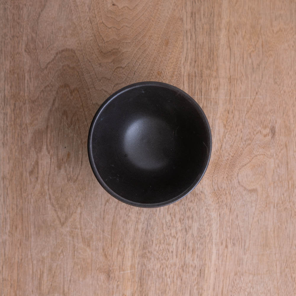 【WEB限定】しのぎ 深型茶碗 黒 -器市-