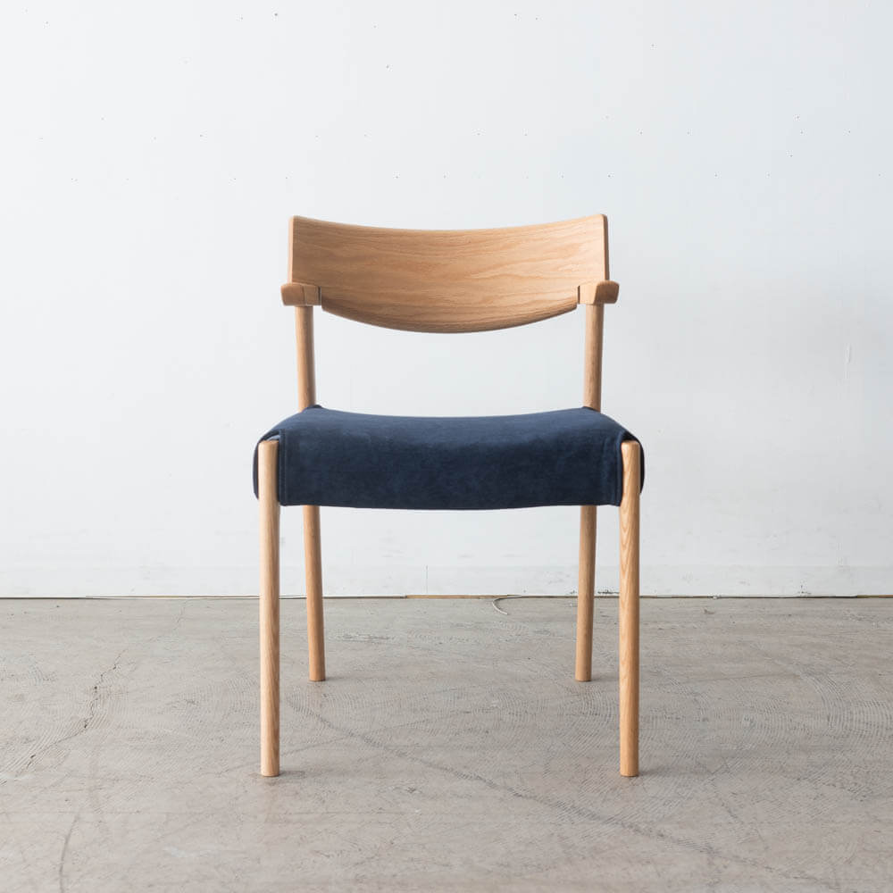 Primo 031 セミアームチェア OAK レッドオーク / ウレタン ST NA色