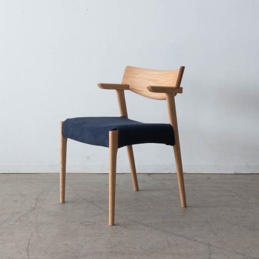 Primo 031 セミアームチェア OAK レッドオーク / ウレタン ST NA色