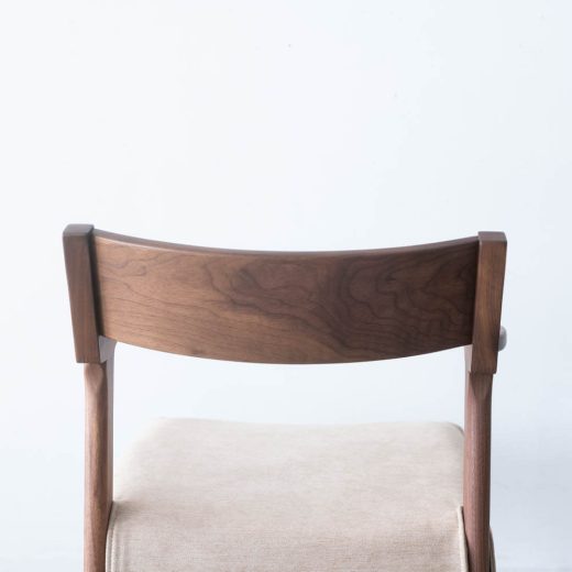 Primo 032 セミアームチェア WAL ウォールナット / ウレタン ST WN色