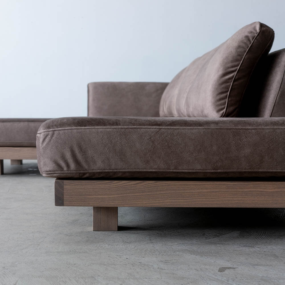 ［現品SALE］コロン カウチソファ（L）＋ シェーズロング（R） アッシュ材 / グレー張地：マーブル10