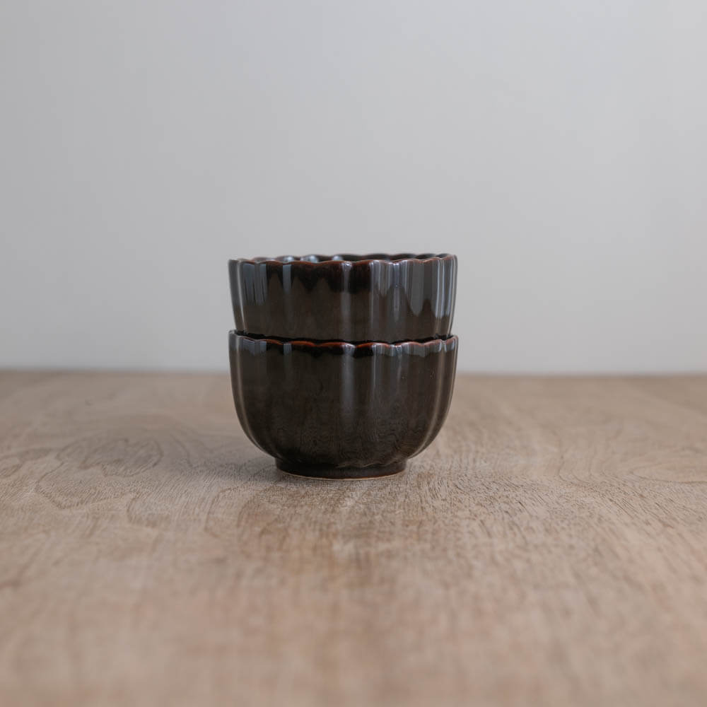 菊型豆鉢（アメ）-器市-