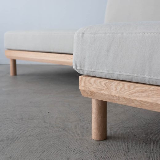 ［期間限定SALE］リトルコロン 1450カウチソファ（R）＋シェーズロング（L）レッドオーク/オイル 張地：ランク2 / 帆布6GY