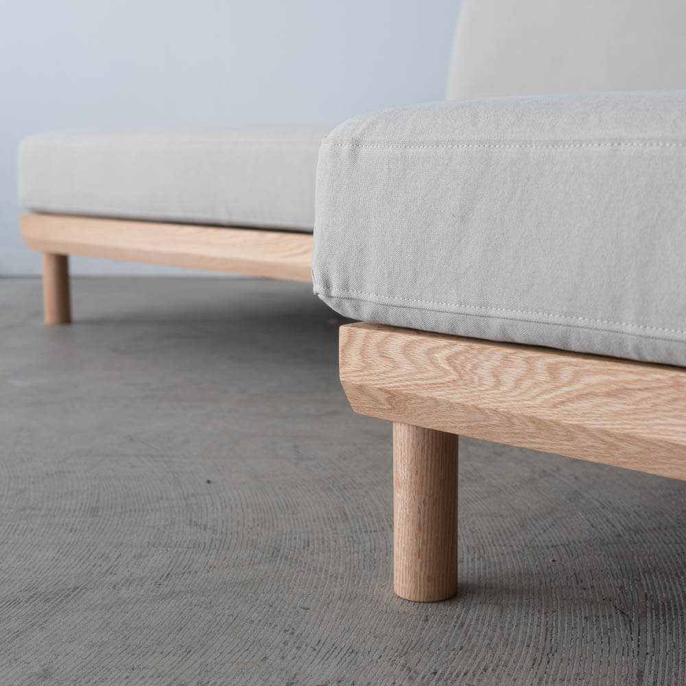 ［期間限定SALE］リトルコロン 1450カウチソファ（R）＋シェーズロング（L）レッドオーク/オイル 張地：ランク2 / 帆布6GY