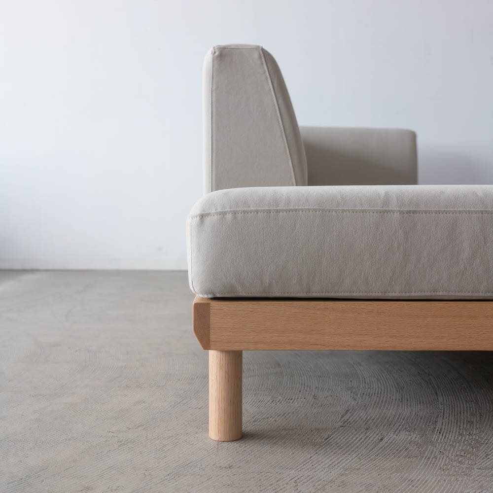 ［期間限定SALE］リトルコロン 1450カウチソファ（R）＋シェーズロング（L）レッドオーク/オイル 張地：ランク2 / 帆布6GY