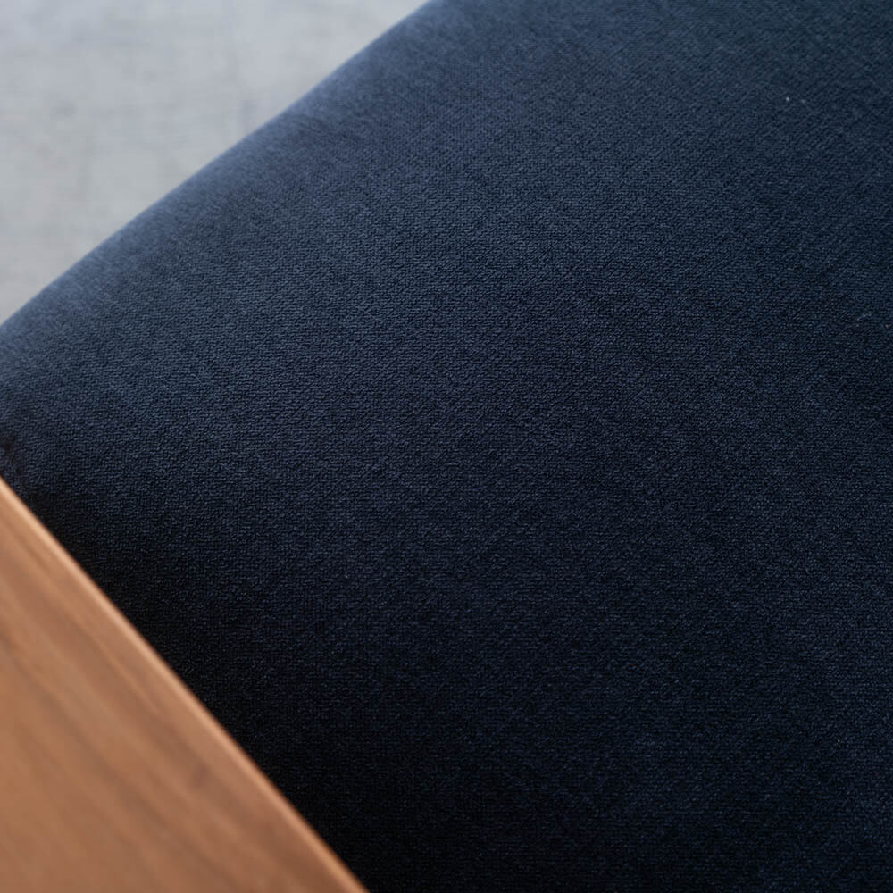 ［現品SALE］ウッドハウスⅡ 2.5Pソファ1800 ウォールナット材オイル/カプリス9ネイビー