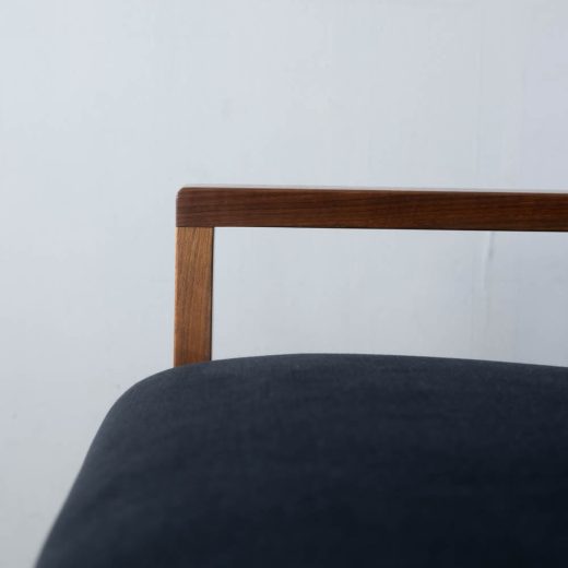 ［現品SALE］ウッドハウスⅡ 2.5Pソファ1800 ウォールナット材オイル/カプリス9ネイビー