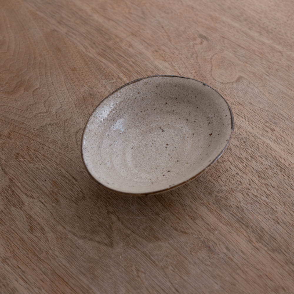 淵さびうのふ たわみ鉢 -器市-