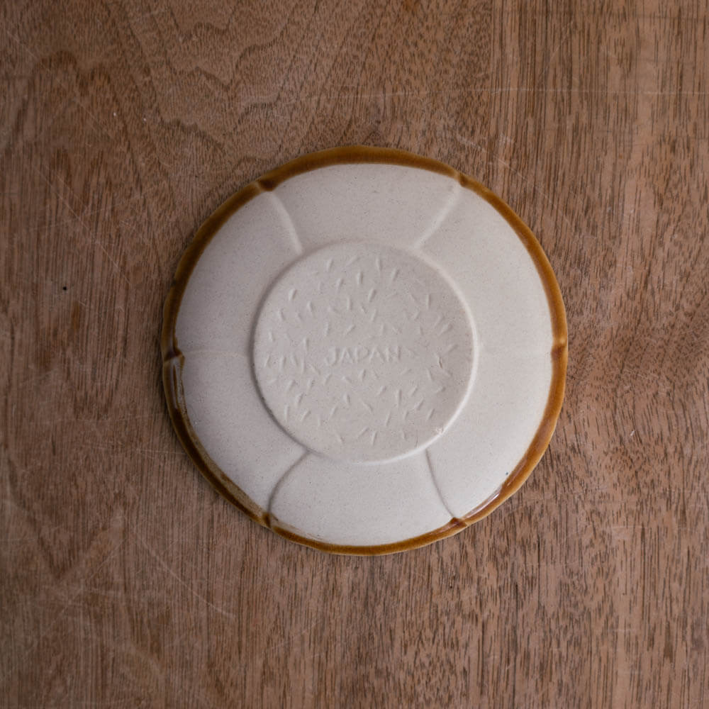 ぼたん銘々皿（ブラウン）-器市-