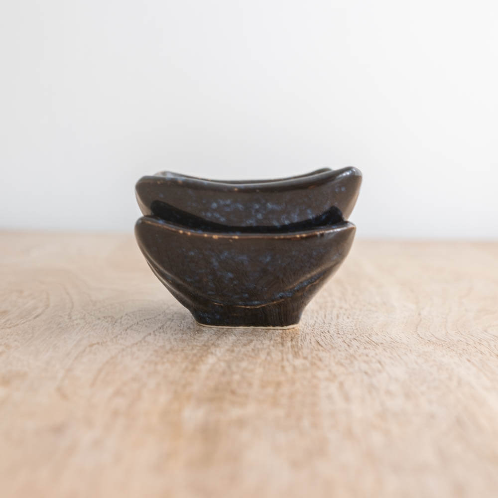 型入 角豆鉢（濃紺）