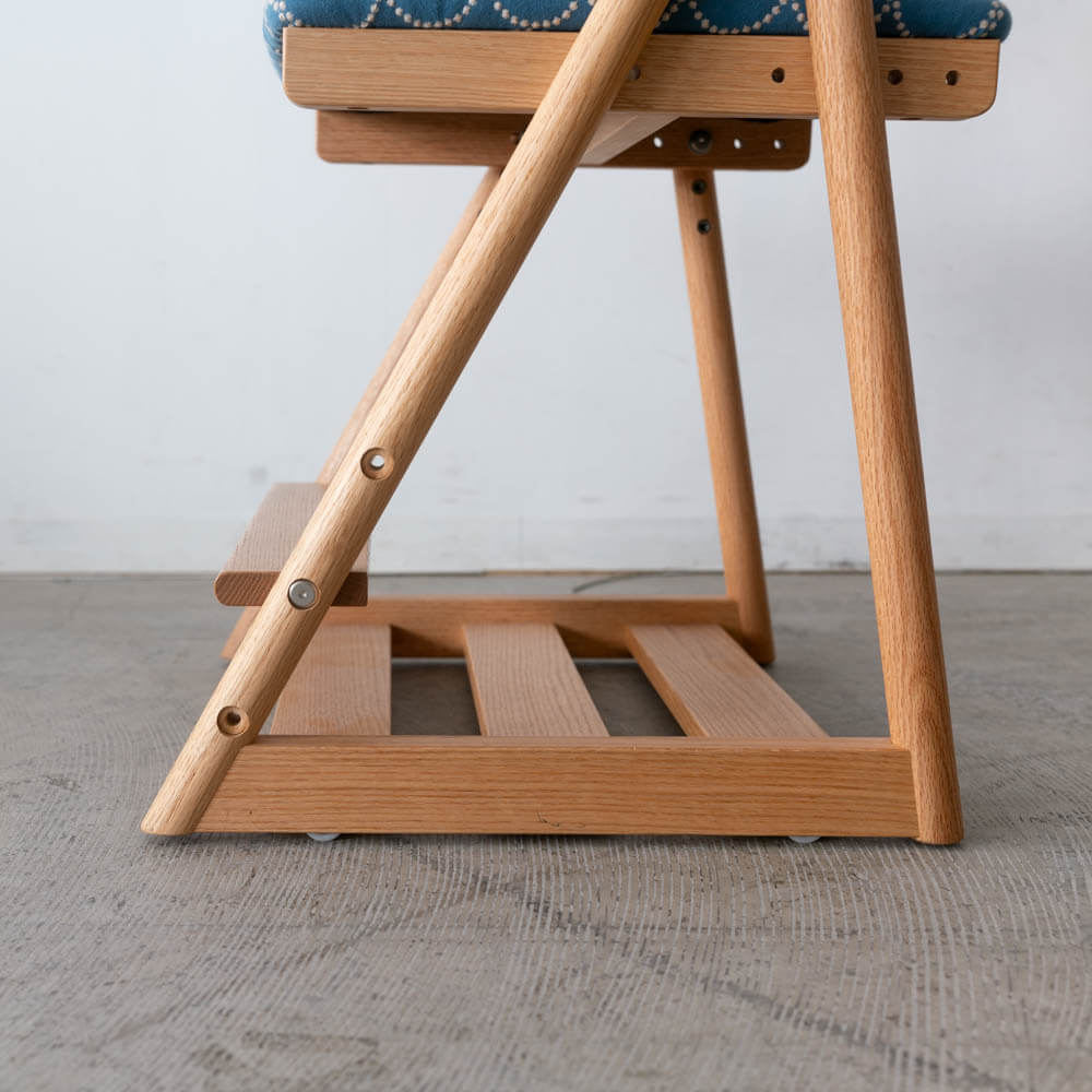 アップサイクル品］日進木工 アクタス 学習椅子T-KIDS オーク材