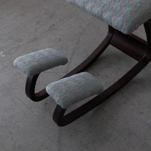 送料込［アップサイクル品］STOKKE社 VARIABLE バランスチェア FC0376 GY