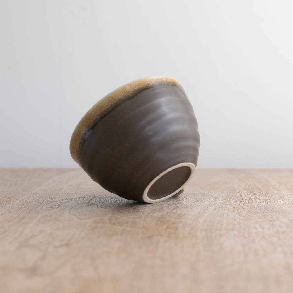 青釉流し 茶 スープマグ