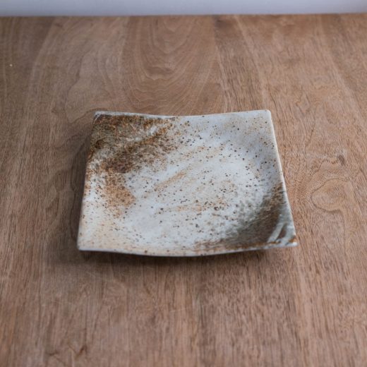 雪志野手引き 正角5.5皿 -器市-