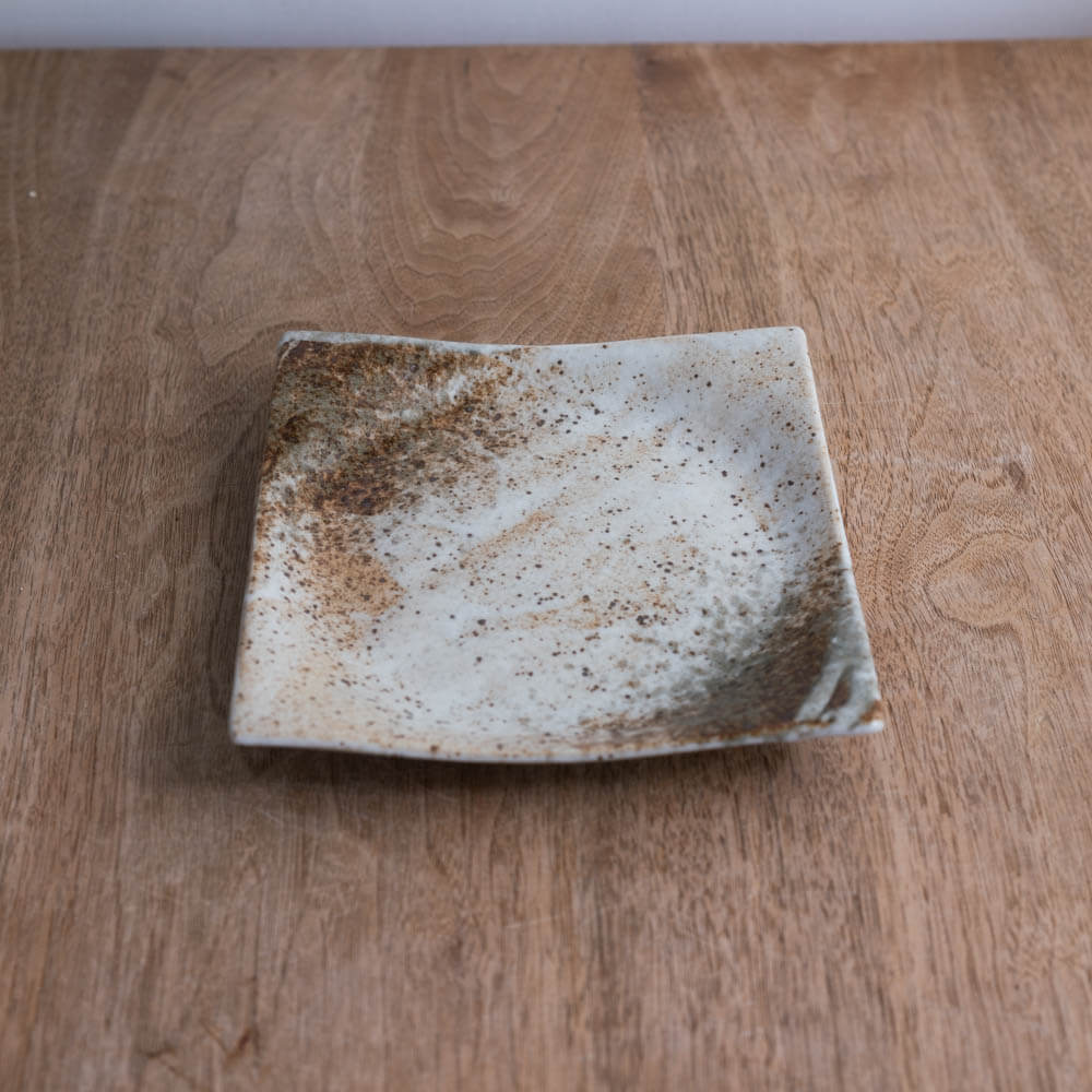 雪志野手引き 正角5.5皿 -器市-