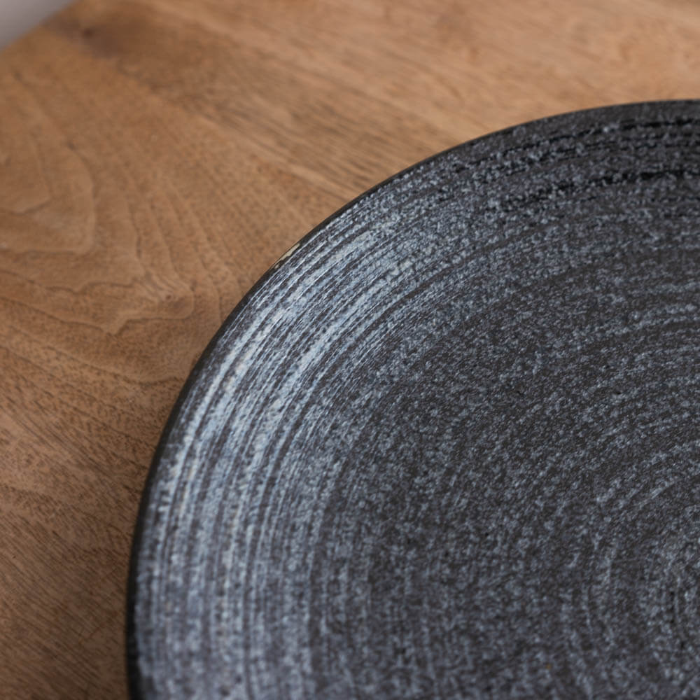 TSUMUJI 黒 メタ9寸皿 -器市-