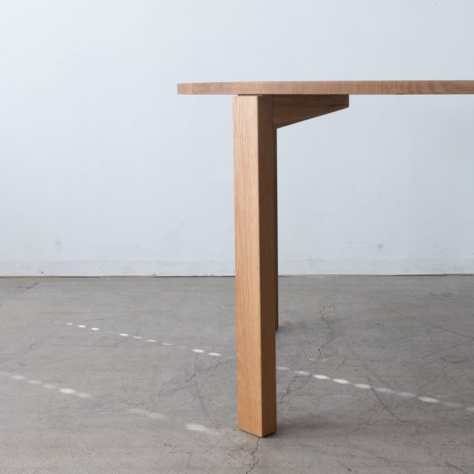 kitoki IK52 maru table W1200 4本脚 ホワイトオーク柾目 節有 / オイル