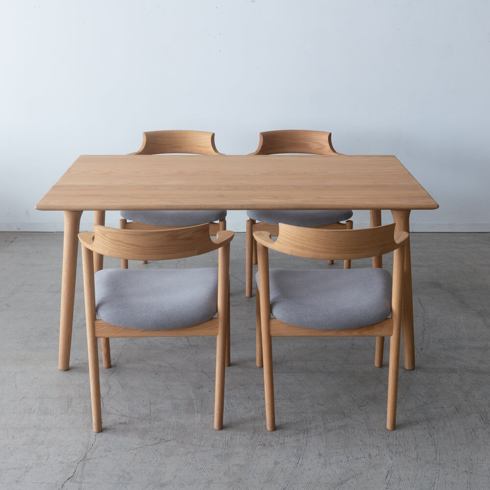 ［現品SALE］TWS ダイニング5点セット（テーブル150×85／テーパー4本脚）レッドオーク材 FC色＋セブルバチェア4脚（グレー）