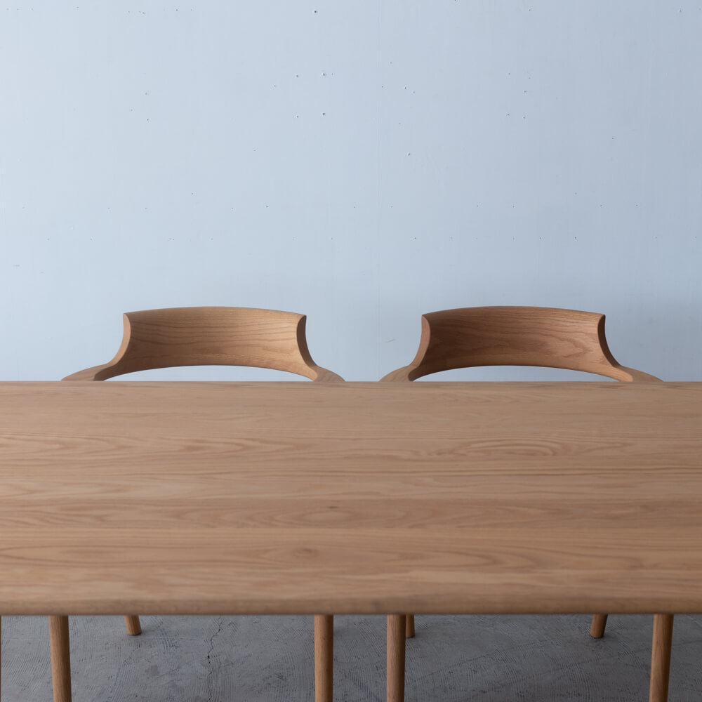 ［現品SALE］TWS ダイニング5点セット（テーブル150×85／テーパー4本脚）レッドオーク材 FC色＋セブルバチェア4脚（グレー）